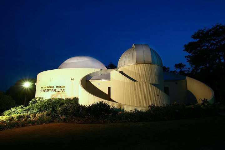 sir thomas brisbane planetarium